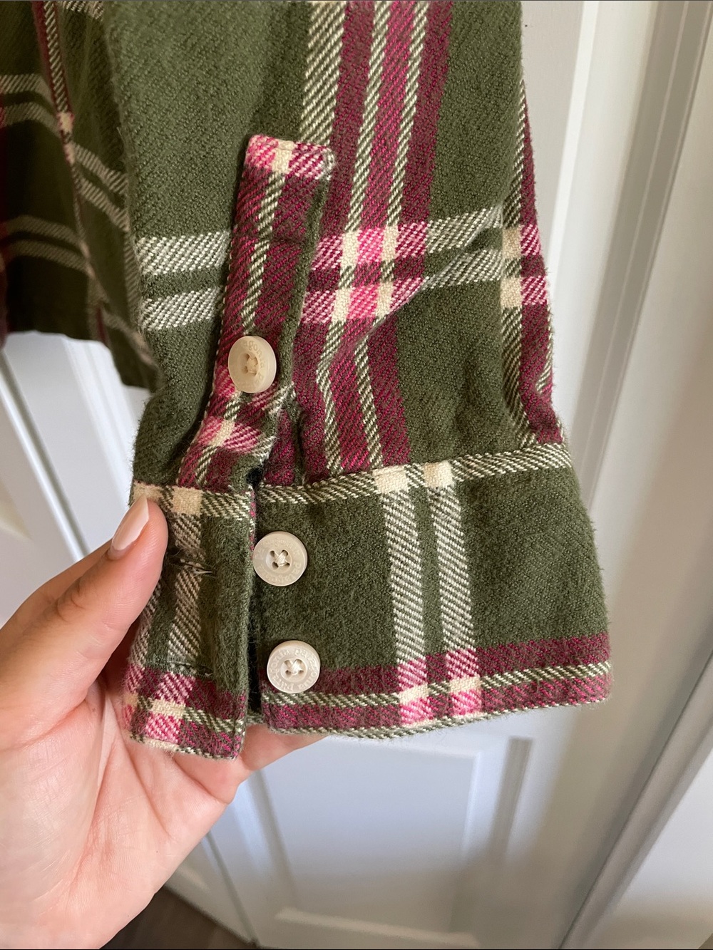 Patagonia Organic Cotton Flannel Shirt - Picture 3 of 3